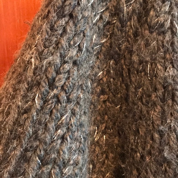 Cardigan - Picture 3 of 3